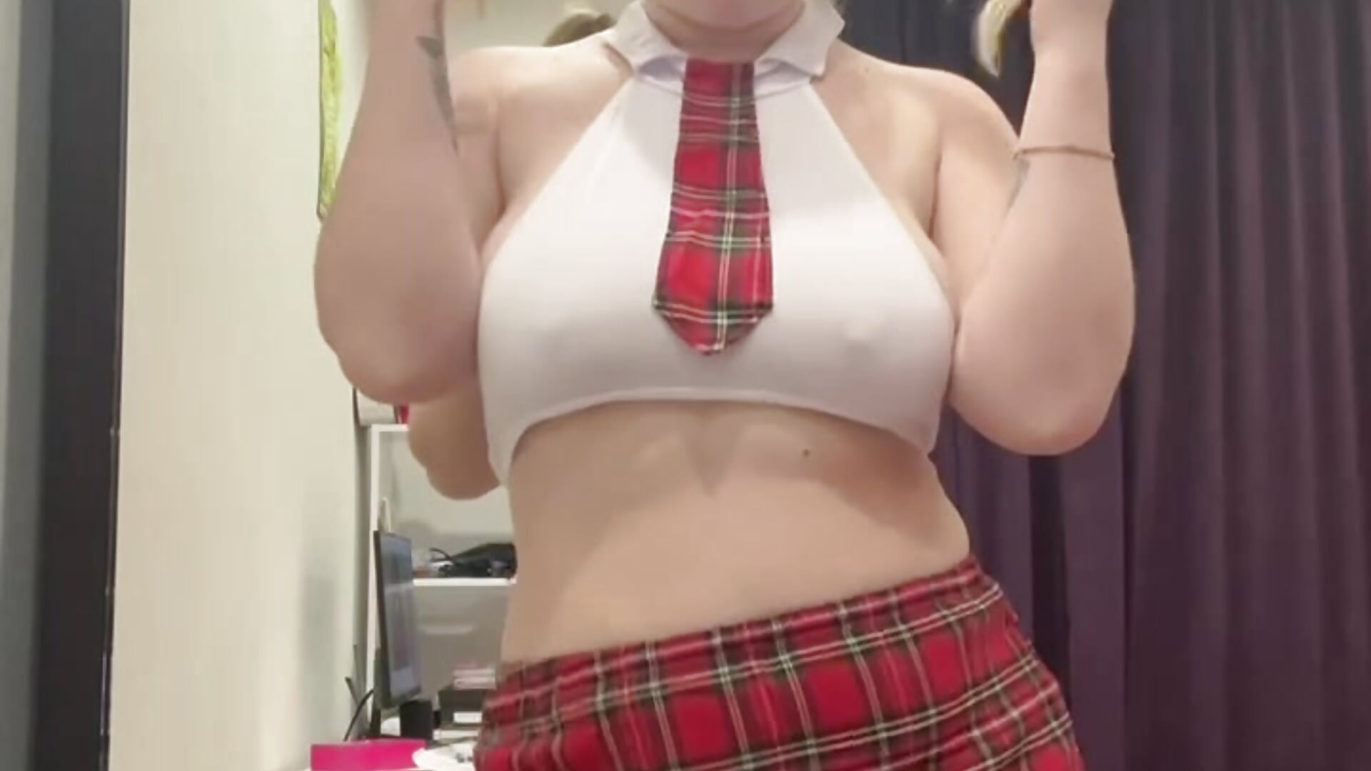 hot dance in schoolgirl lingerie - Kate_Moan 캠 모델의 동영상