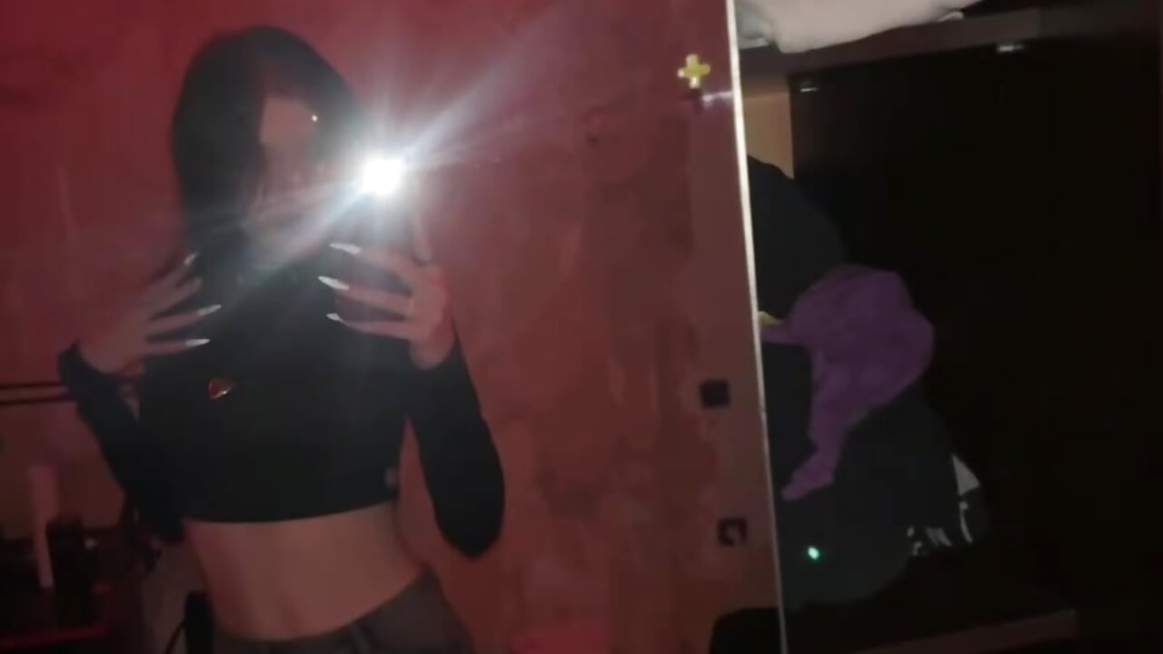 𝔑𝔦𝔤𝔥𝔱𝔬𝔣𝔱𝔦𝔤𝔢𝔯 - Kitty_gaze 캠 모델의 동영상