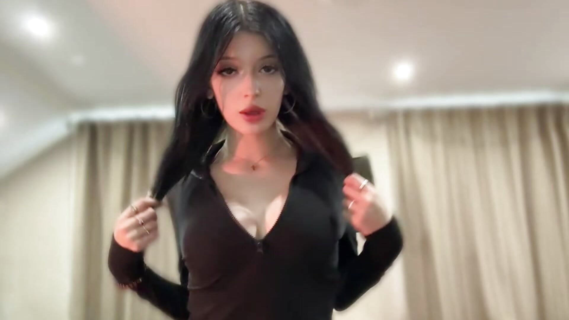 𝔏𝔦𝔤𝔥𝔱𝔬𝔣𝔩𝔦𝔣𝔢 - Kitty_gaze 캠 모델의 동영상