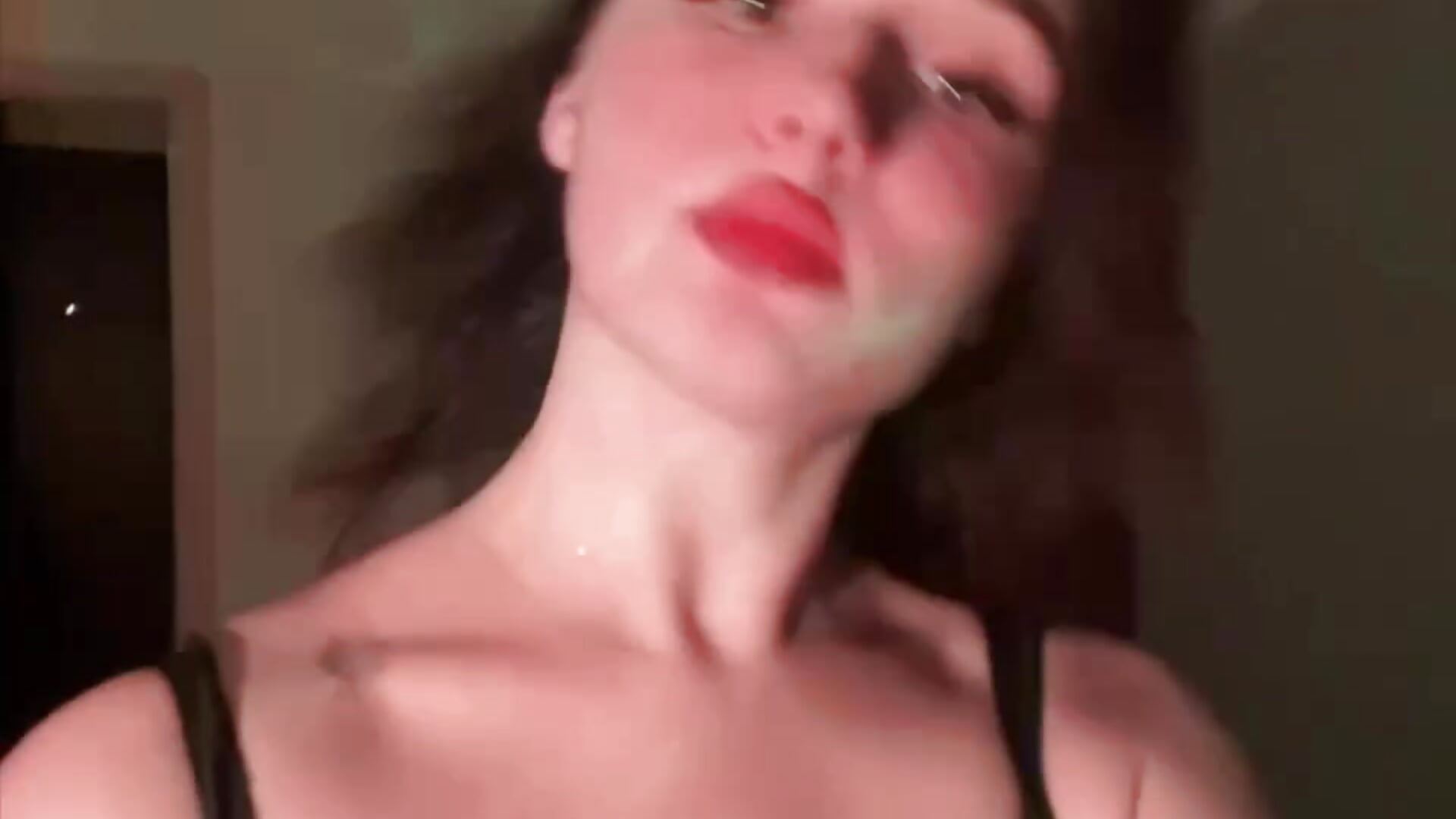 Sweet escape. 🍯 - video by StacySanchez cam model