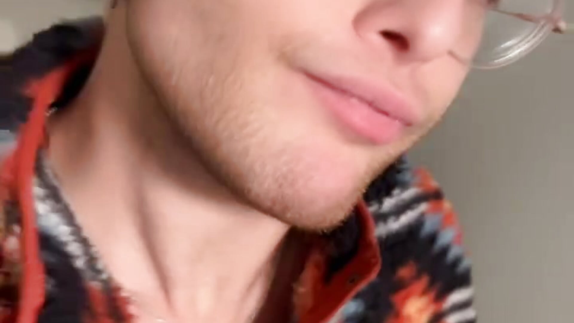 1F8F0D1B-6123-41CE-B102-AECE40E23C01 - video by codylicioussss cam model