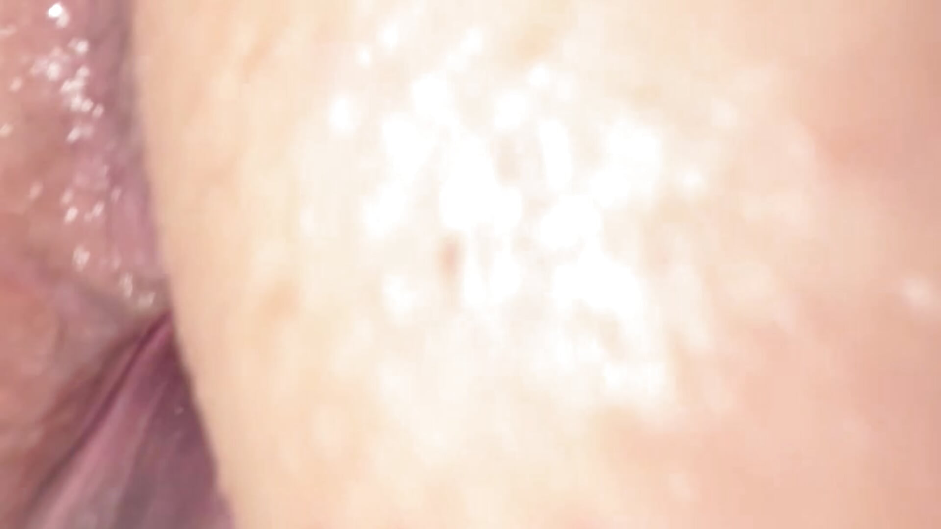 Stripping down - video by lil_fillie cam model