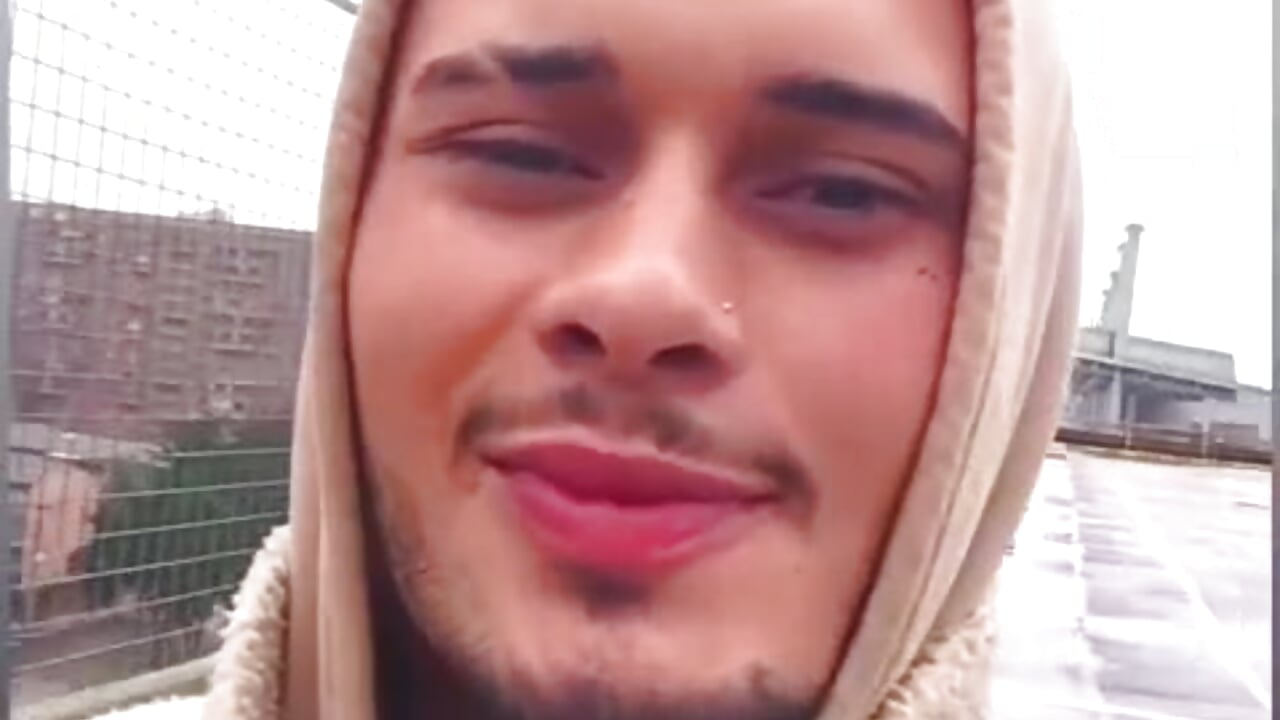 WhatsApp Video 2025-11-11 at 15,15,32 - video by taurosex2025 cam model