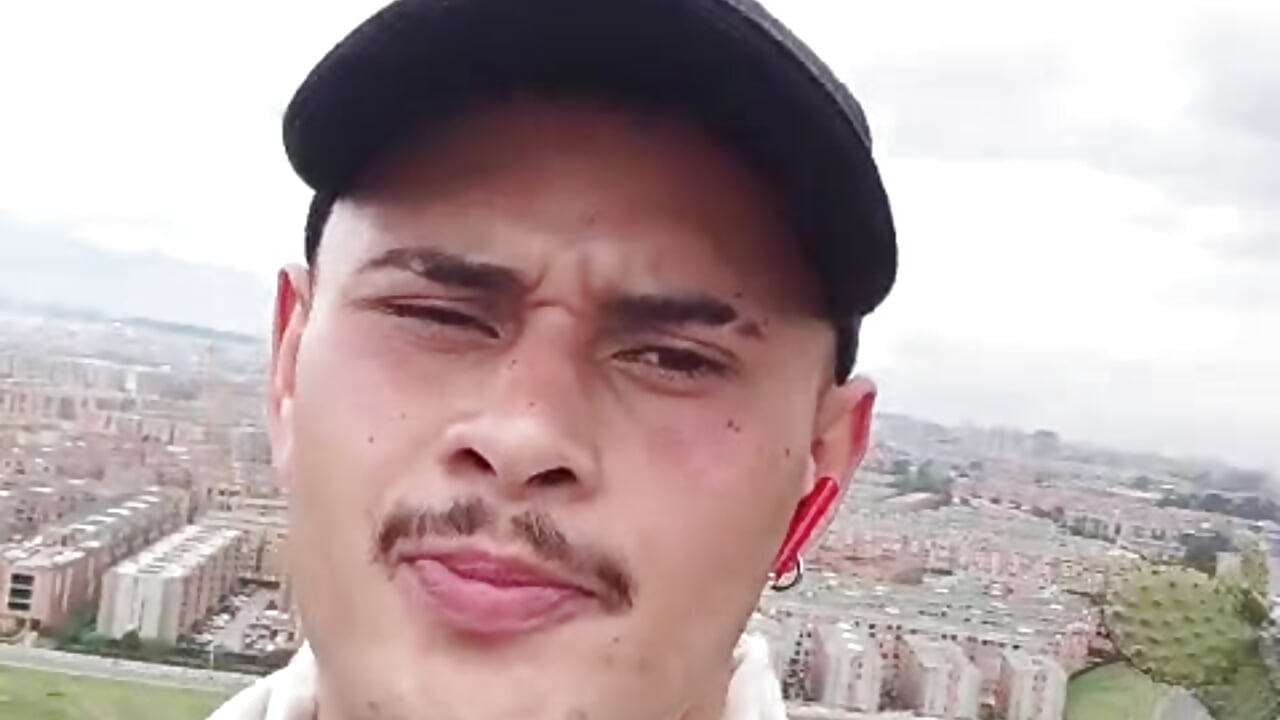 WhatsApp Video 2025-11-13 at 21,44,44 - video by taurosex2025 cam model