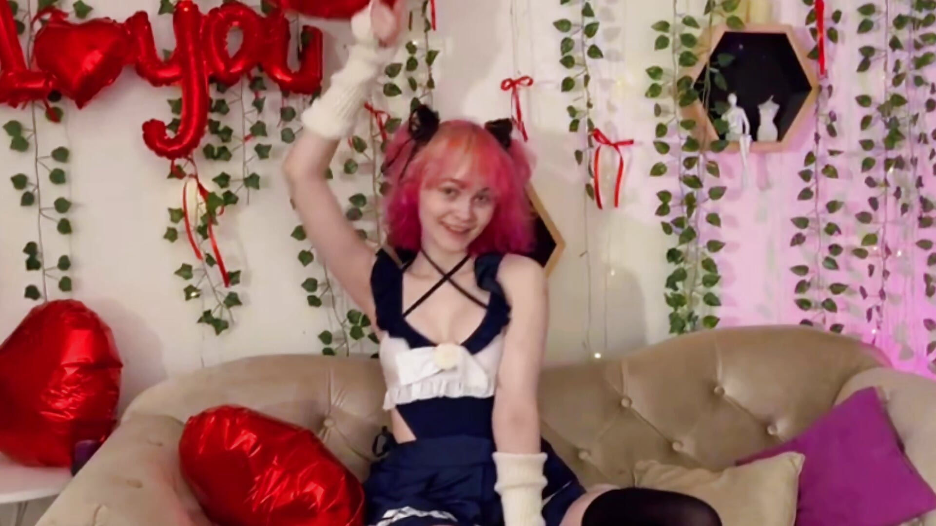 Valentine's Day O(∩_∩)O - video Awawrin kameramallilta