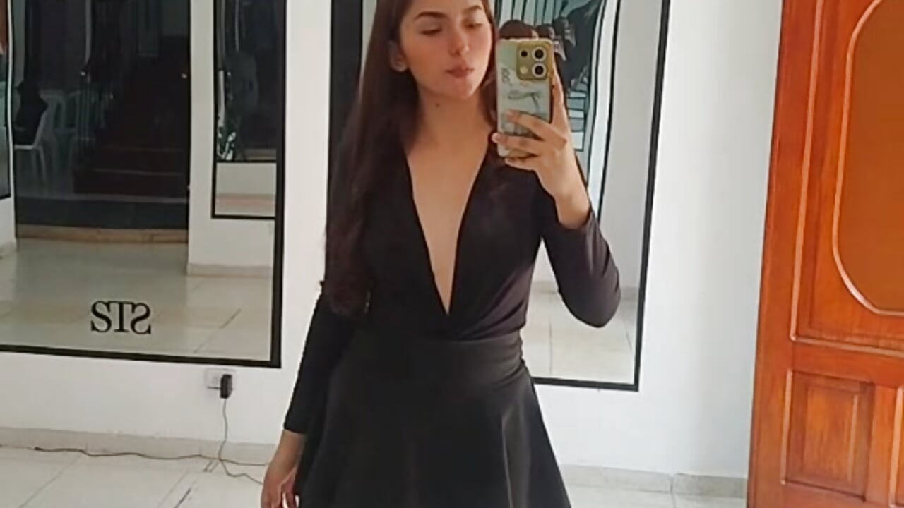 1000269543 - video by Vittoria_Rose cam model