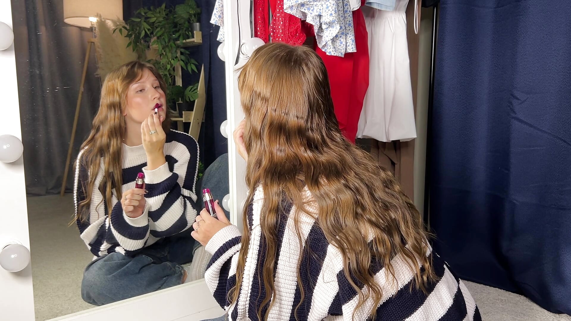 Look into my eye - video by YeeVella cam model