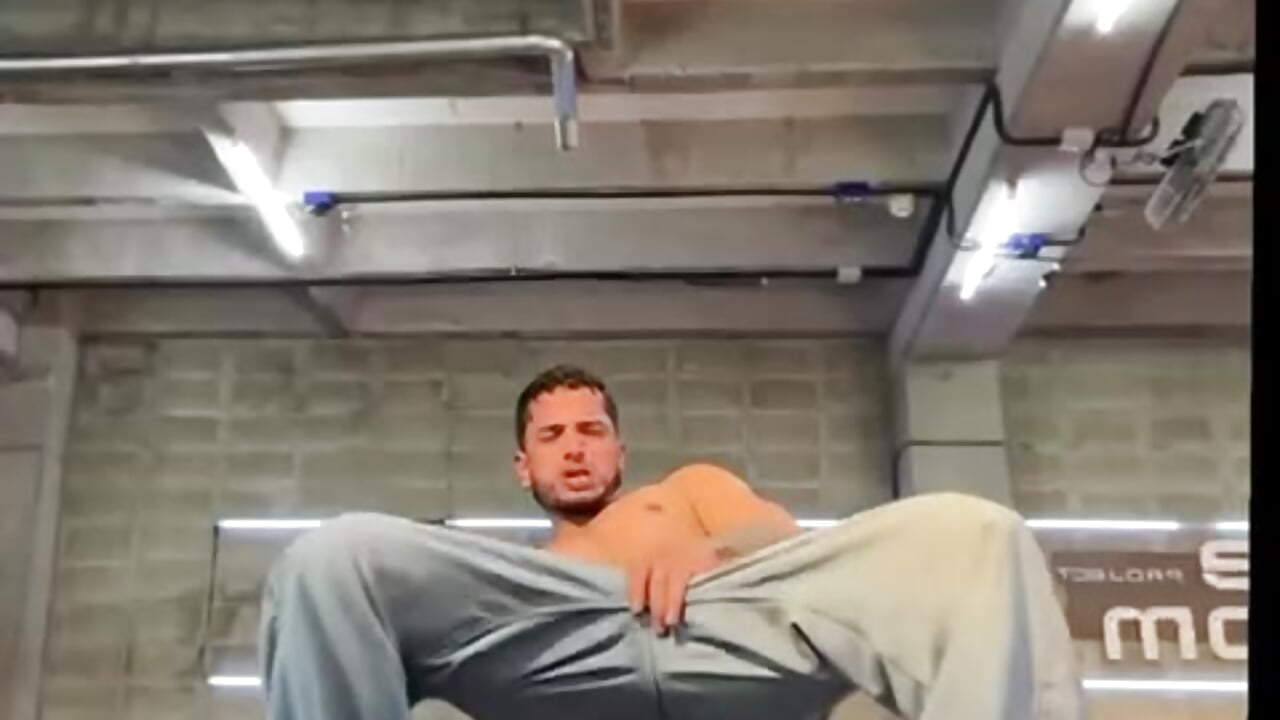 a sexy and hot dancer 🔥🔥 – video od webkamerové modelky Alanrodgers