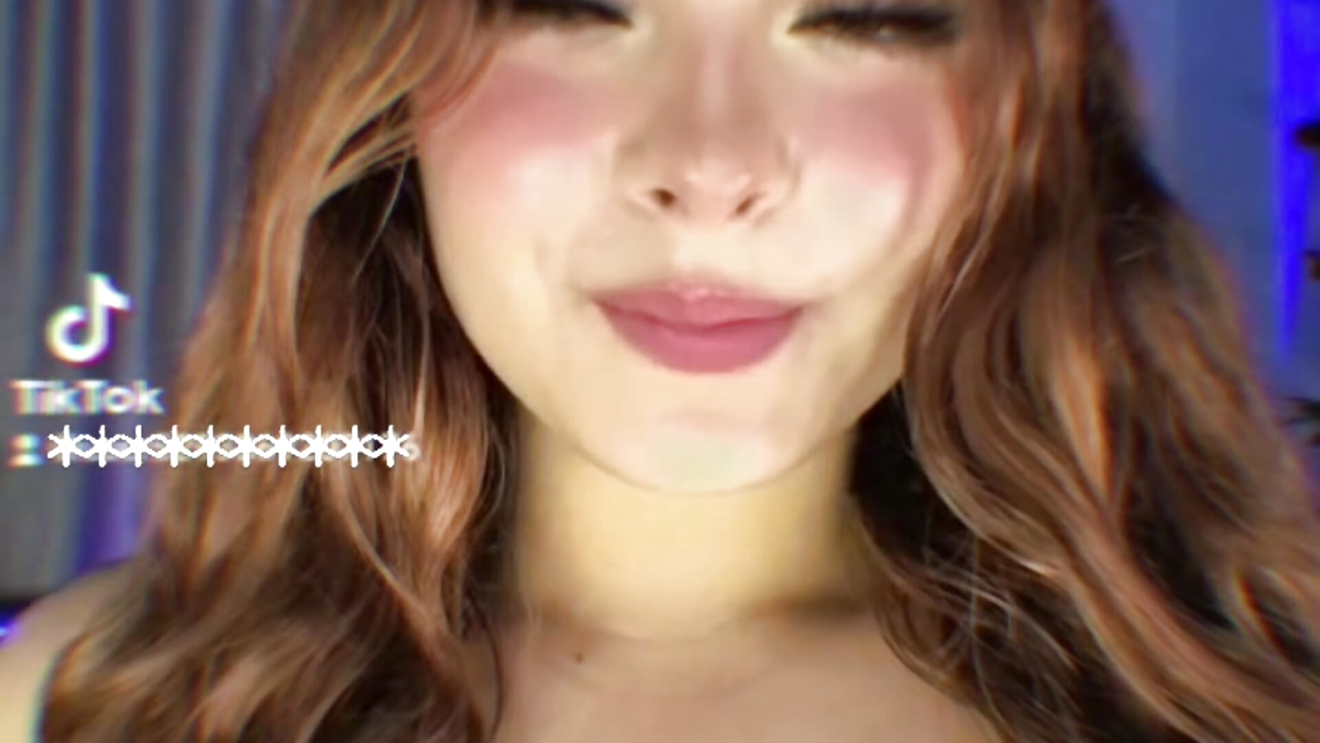 Welcome - video di Liaam_Moon modella di cam