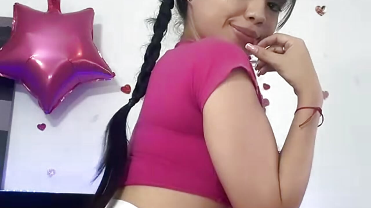 little dance in bed ❤️‍🔥 - ক্যাম মডেল shine_col-এর ভিডিও