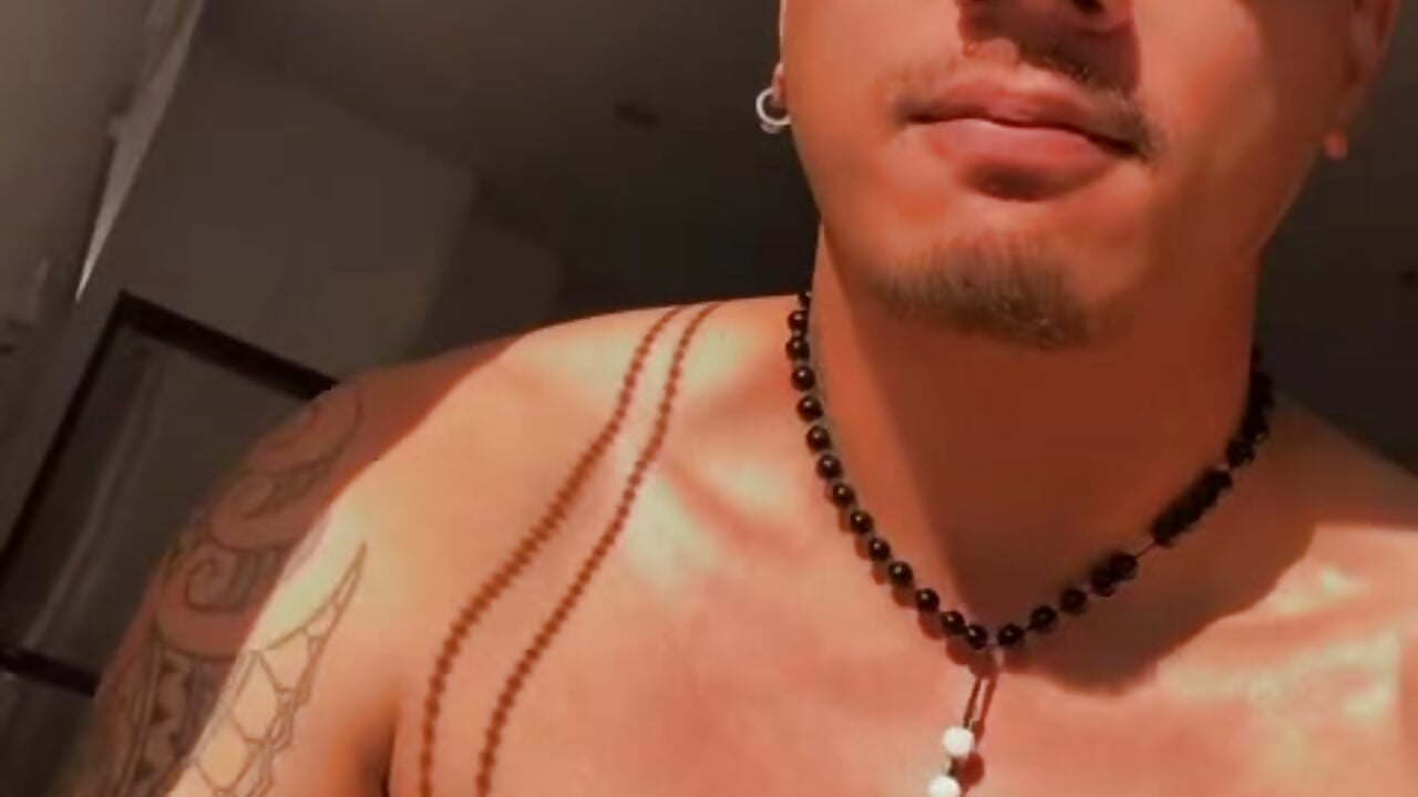 c90bd694-c49b-4b03-85d3-59a3f3834a51-1_all_846 - video oleh cloudyyyykiwi kamera model