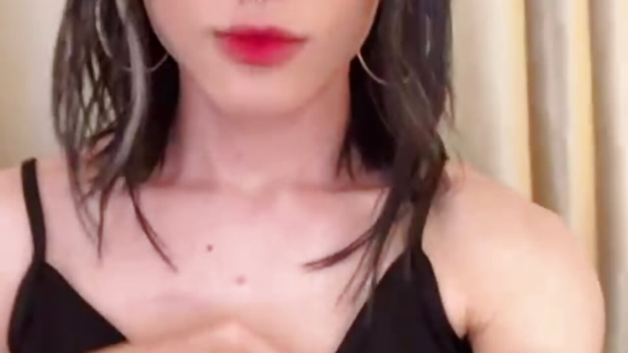 💕me💕 - video by cleeo_nile cam model