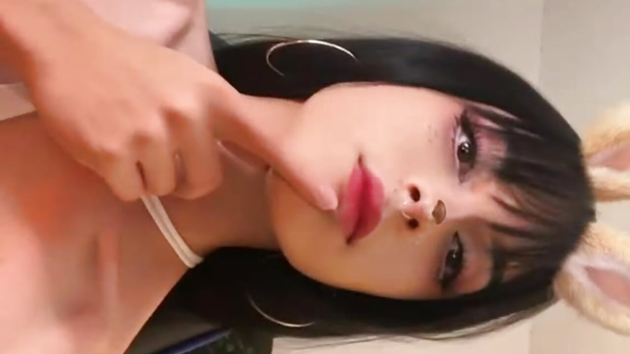 Bunny girl