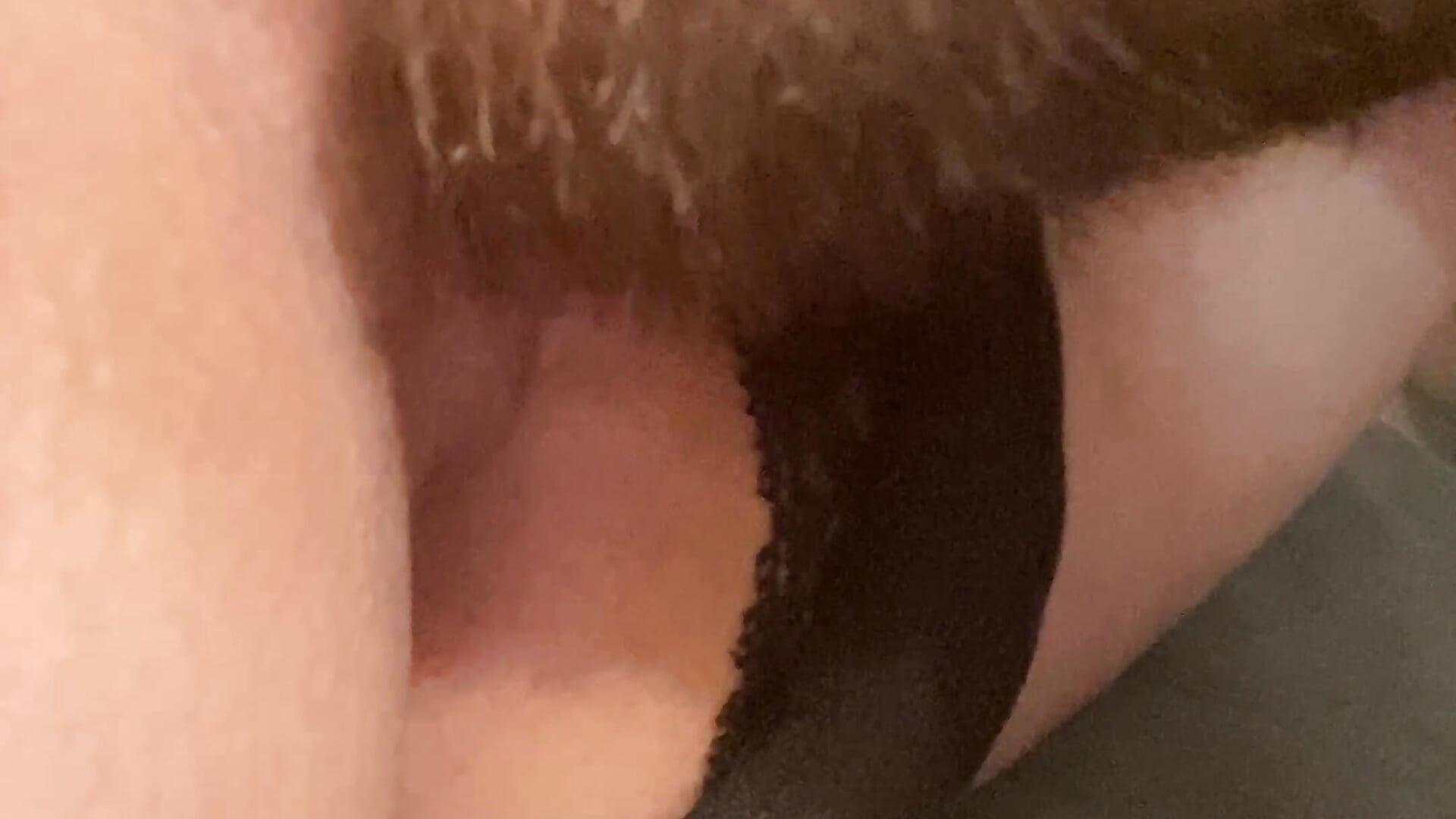 Kuni - video oleh model kamera Love-me-miss