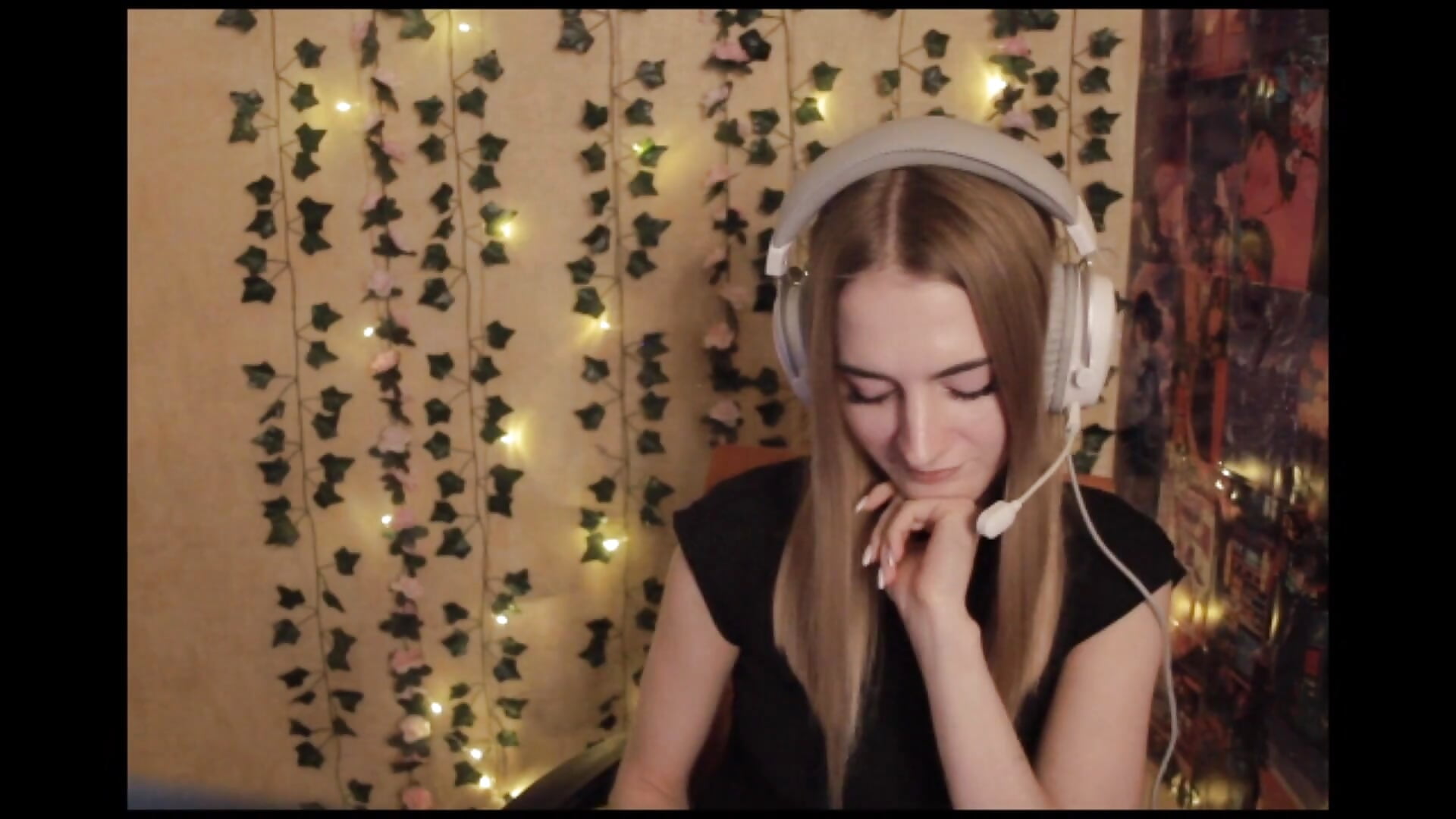 Welcome to my room :) - video by ElviaTengwall cam model