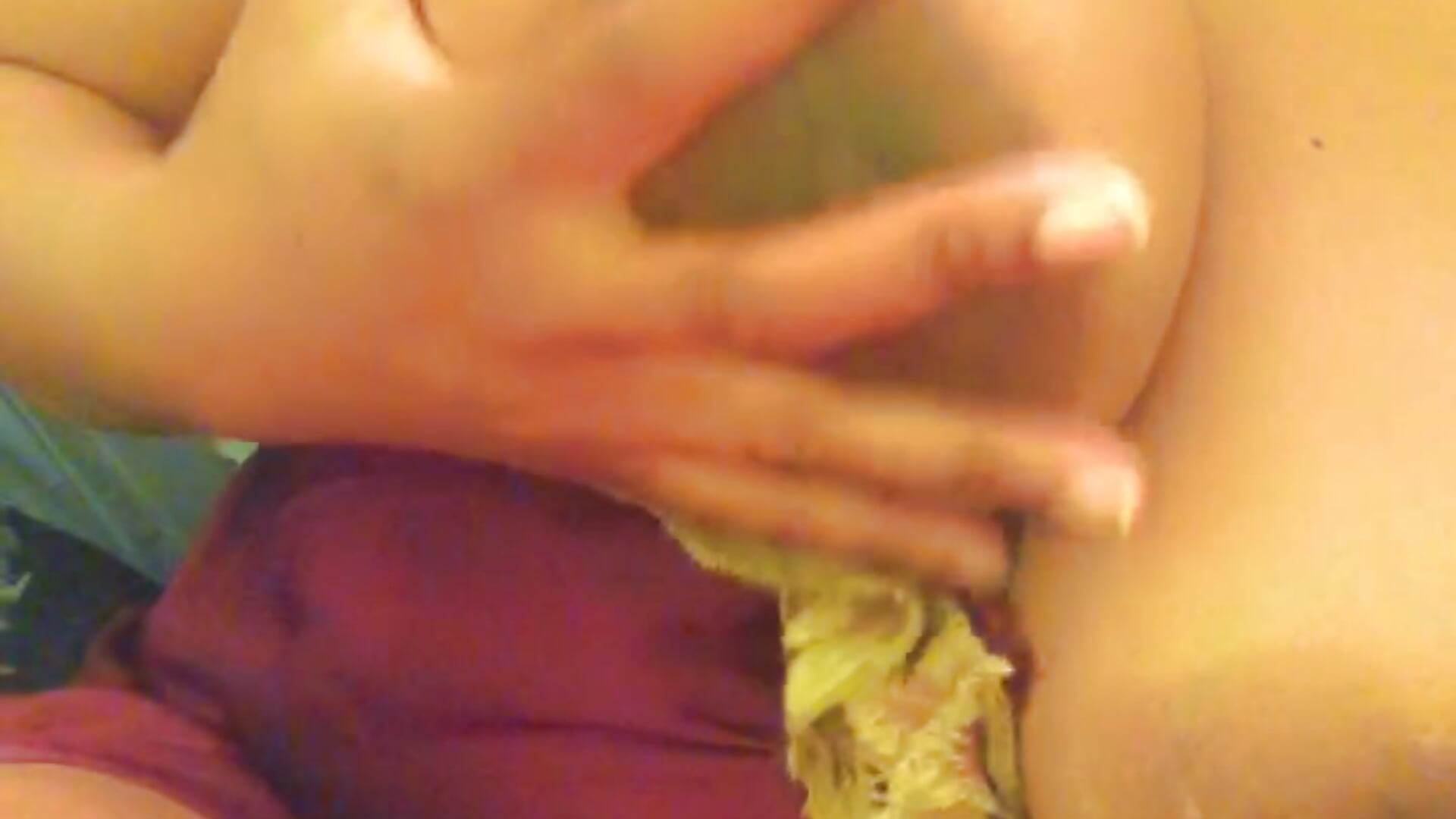 Horny come fuck me - video PeachesMichelle kameramallilta