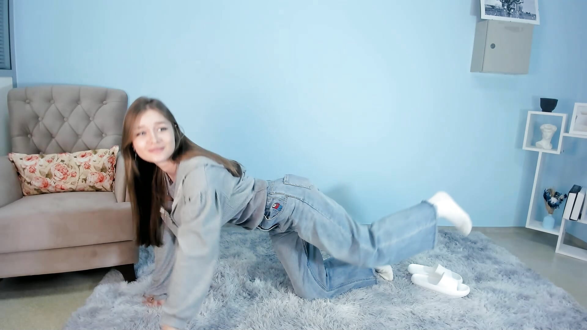 yoga - video by SheritaCyree cam model