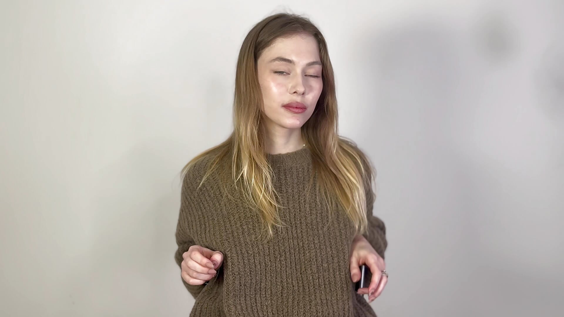 IMG_5339 - video by IsobelNale cam model