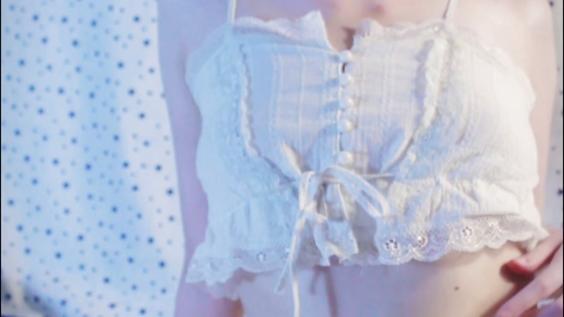 soft teasing 🐾 - video by Elis_Keller cam model