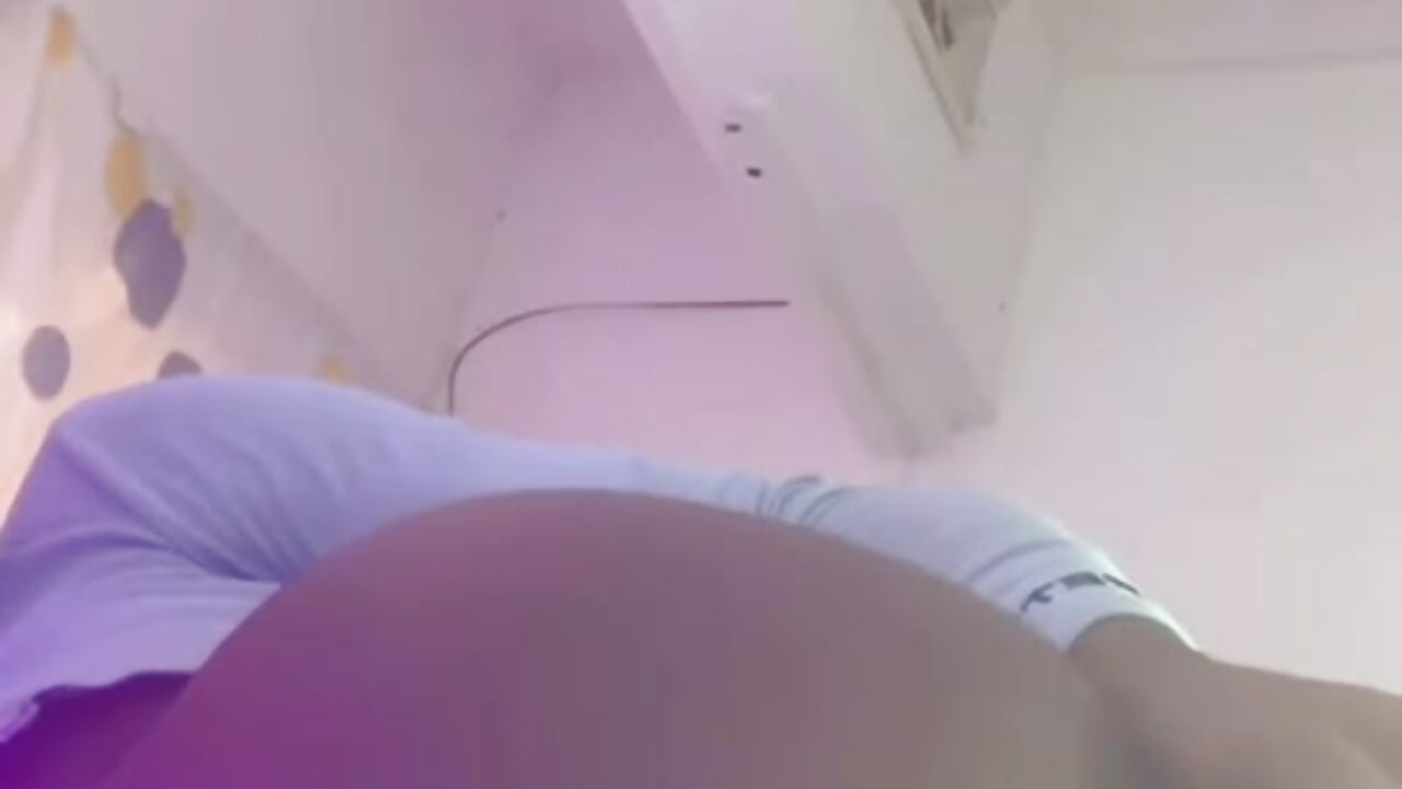 0d8109ad-3b94-42fe-ab3d-98a98eb699d5– alahai_queen kameramodell videója