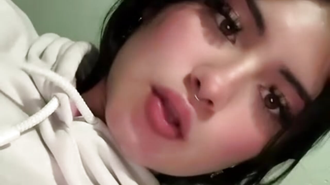 an unforgettable girl. - video by Brandy_collinss cam model