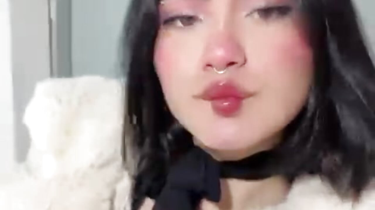 Something more tender - video by Brandy_collinss cam model