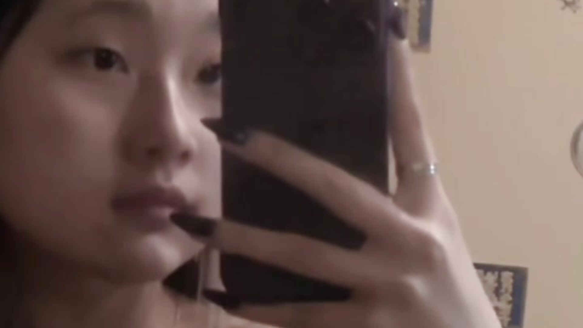 sweet 18 - video by JadaShires cam model