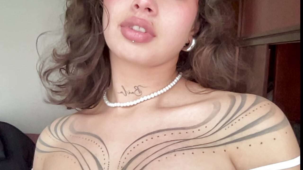 Hola hola 😳🩷 - vídeo de Dreana modelo de câmara