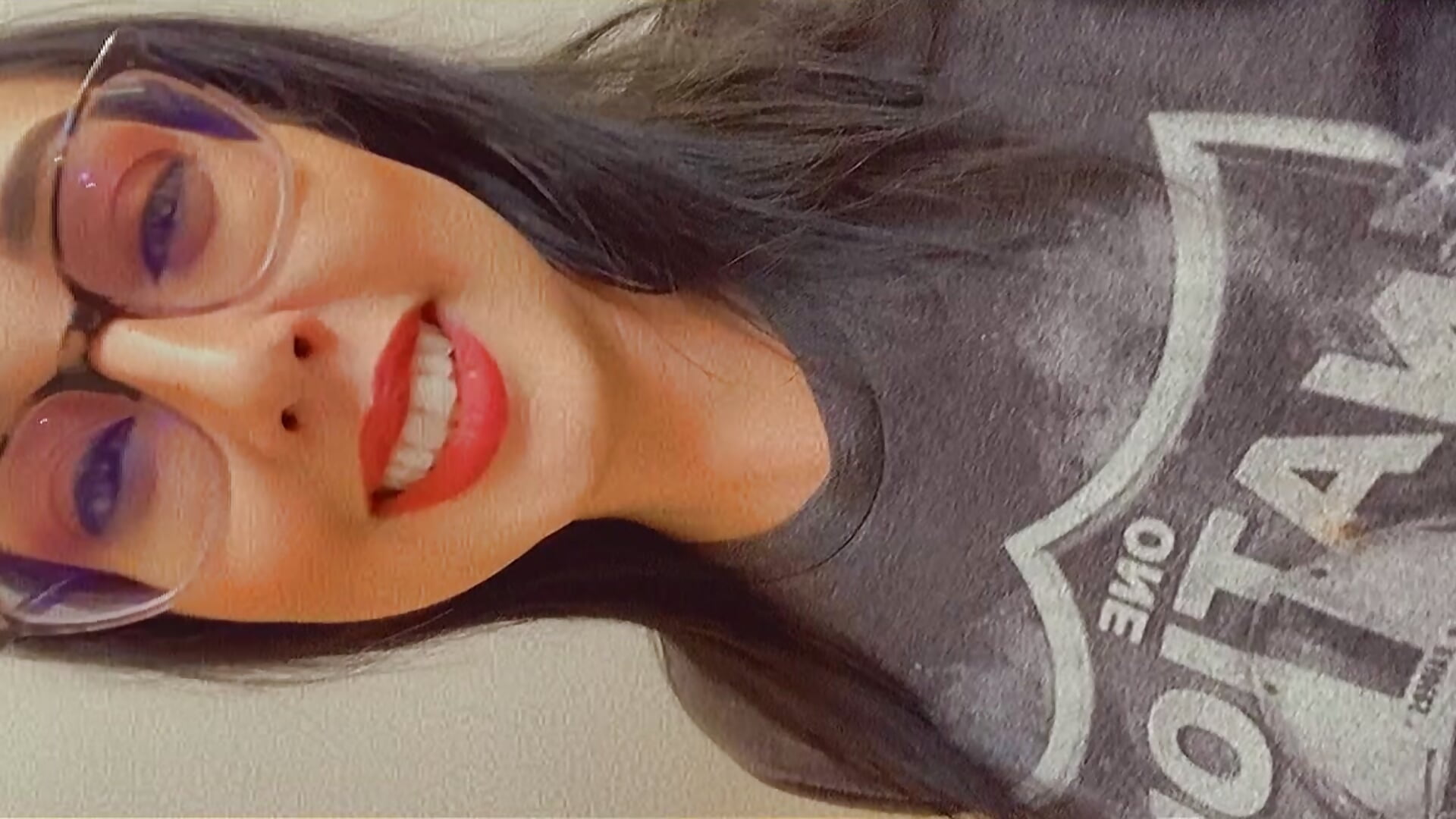 filtered-B91E0F0D-2B4E-4A50-8B2F-3926769310BD - video by karaDDD cam model