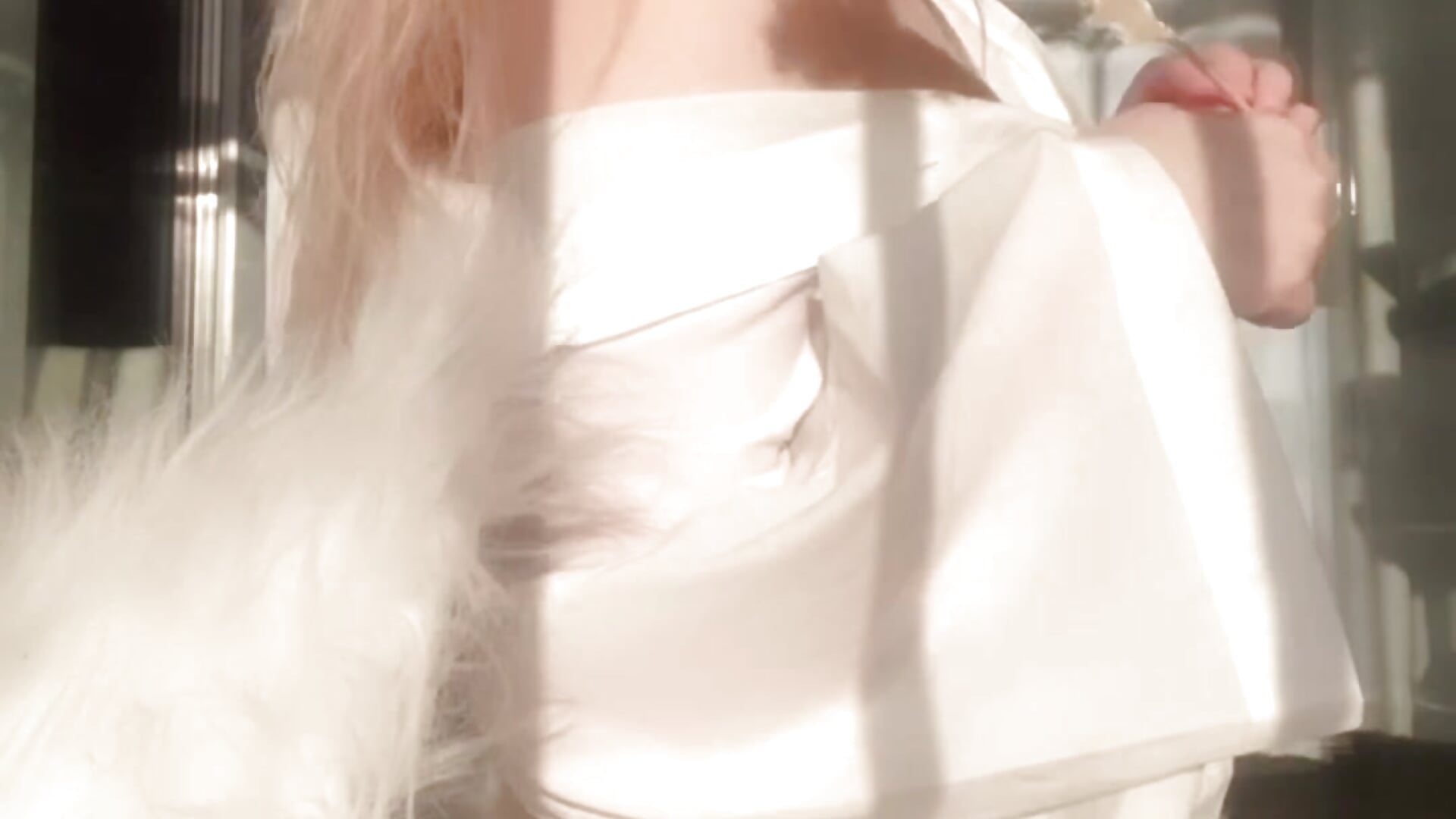 A little kitten snuck onto your balcony 🌾 - video by MicheleHonas cam model