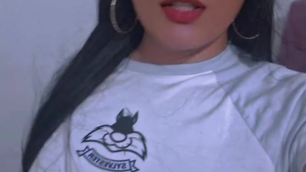 Hello guys - Vídeo de yourlatina_emely, modelo de vídeos