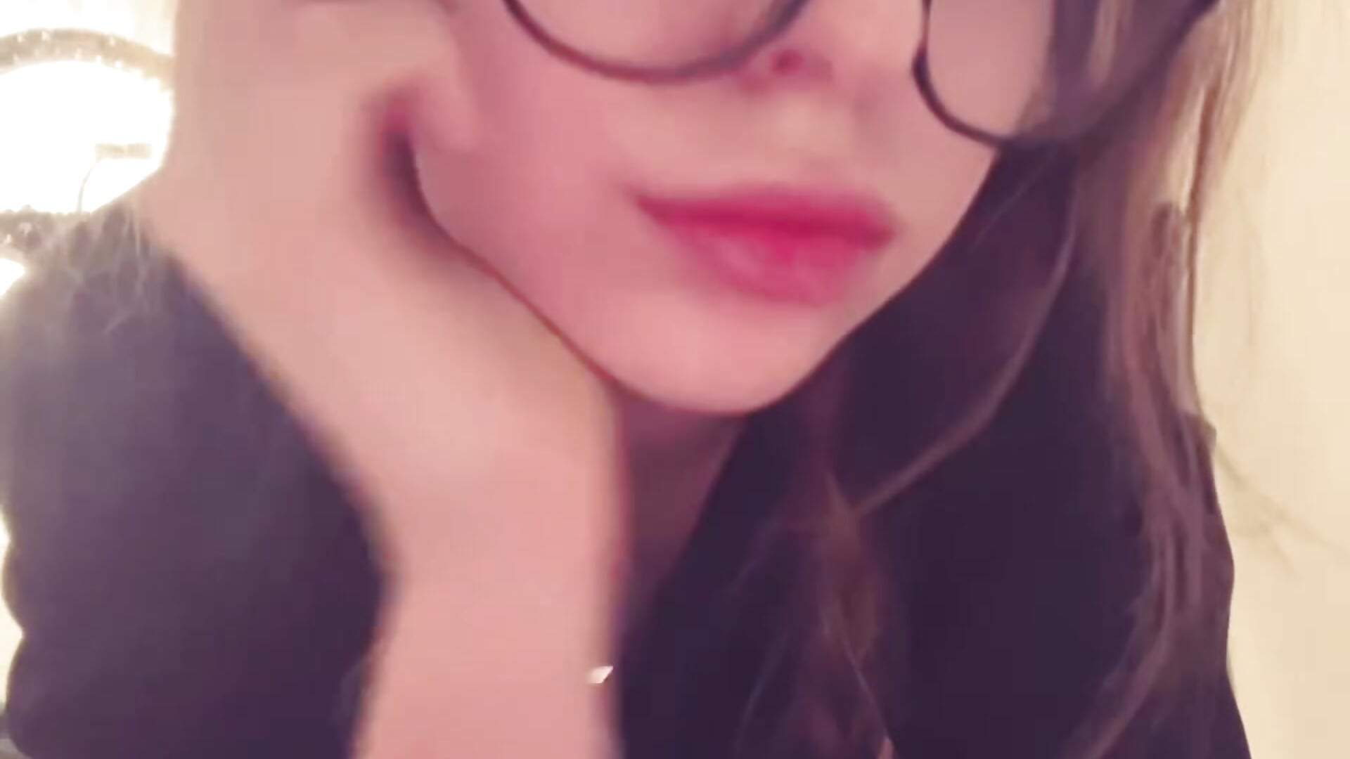 Ass hooot - วิดีโอโดย Shh_sweet โมเดลแคม