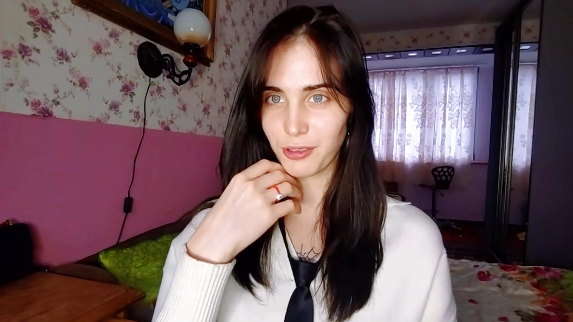 Finger colored-1 - video by Hervell_Motti cam model