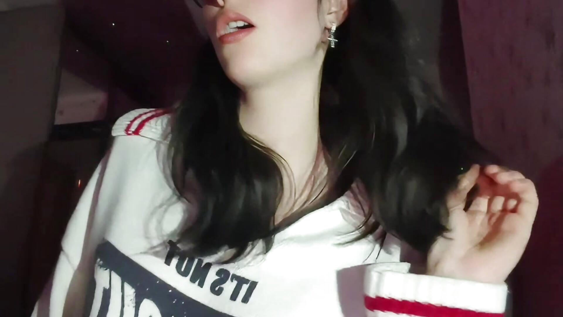 Wine, Lace & Late-Night Confessions - video by Hervell_Motti cam model