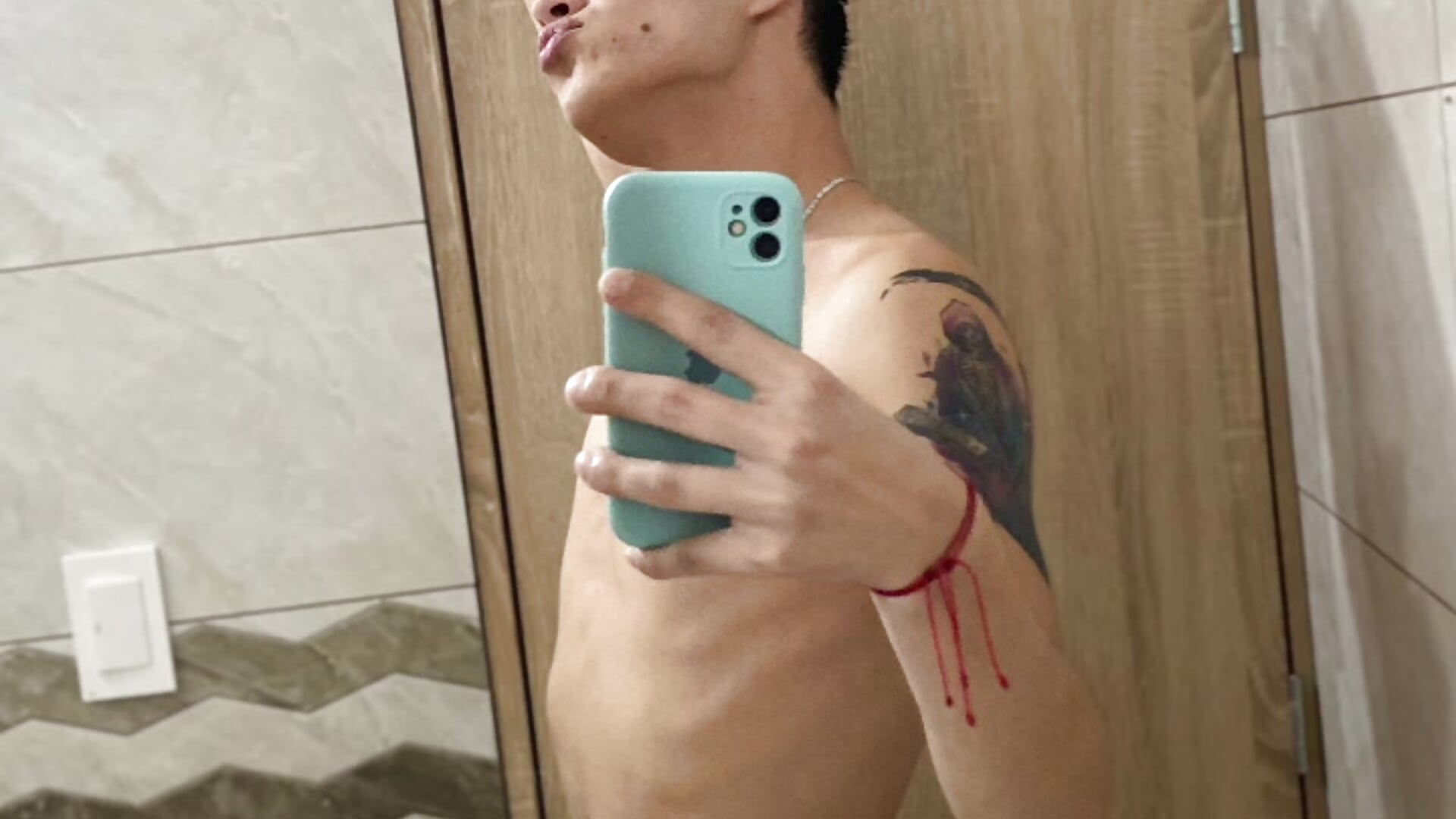 933261febab1425ab7ec2796cdb11c48 - video by apolo_smith001 cam model