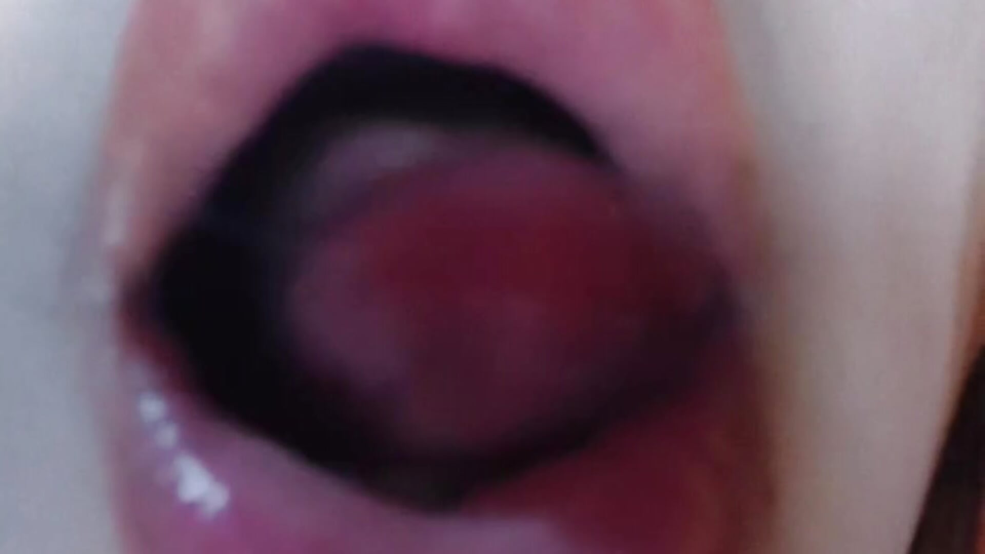 41095 - video by Felinacalhot2025 cam model