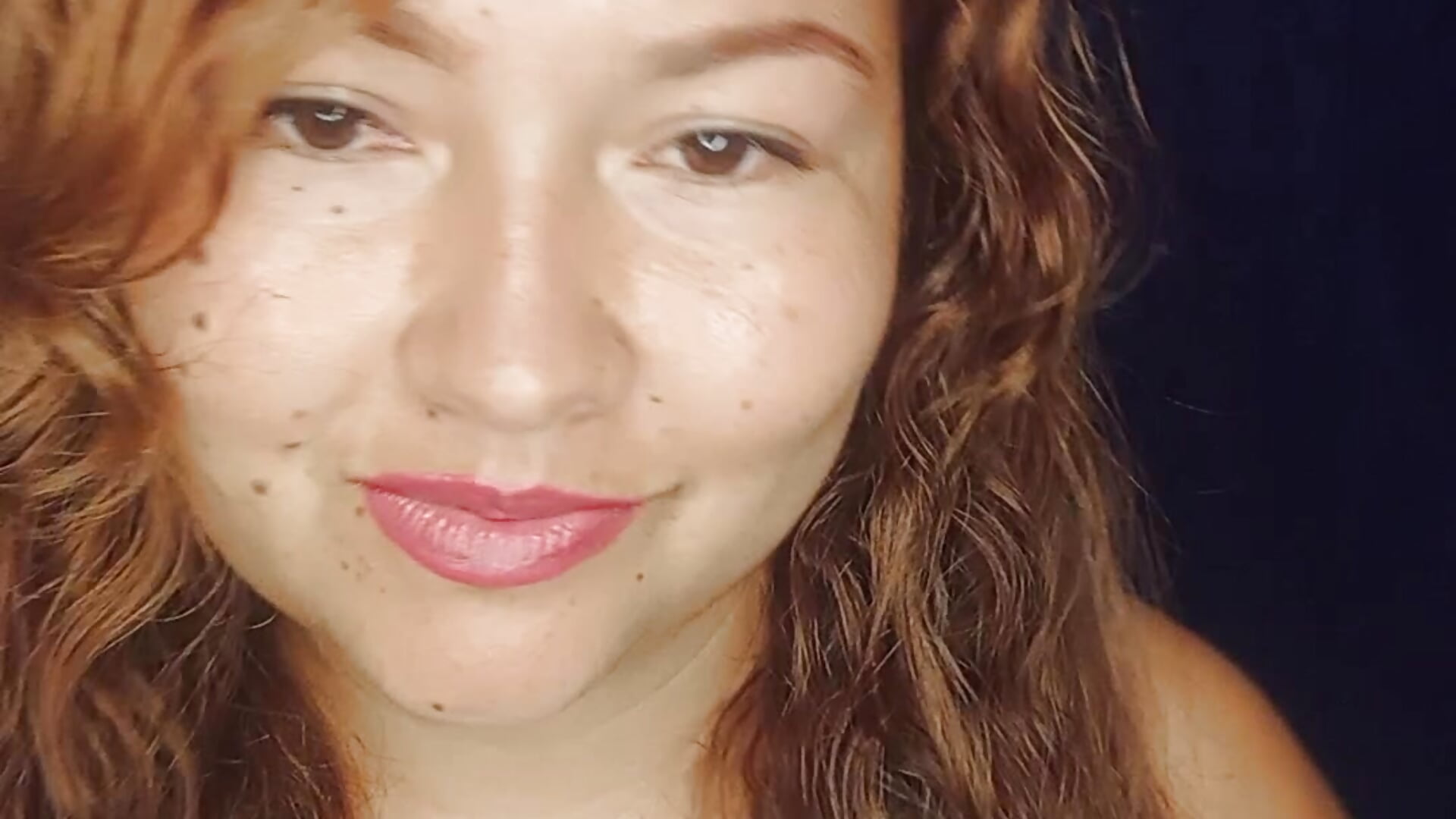 Explore My body and My ass🤤 - video av Alixx_01 cam-modell