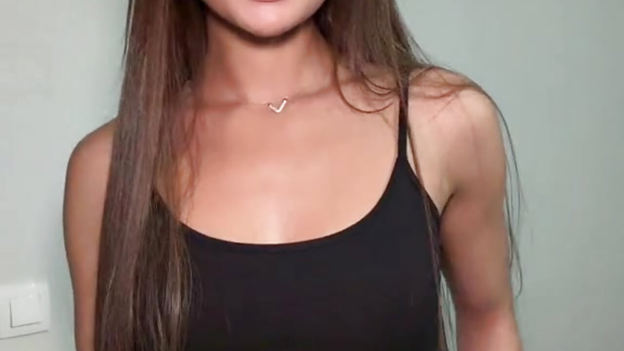 Trend #1 - video by BabySofa cam model