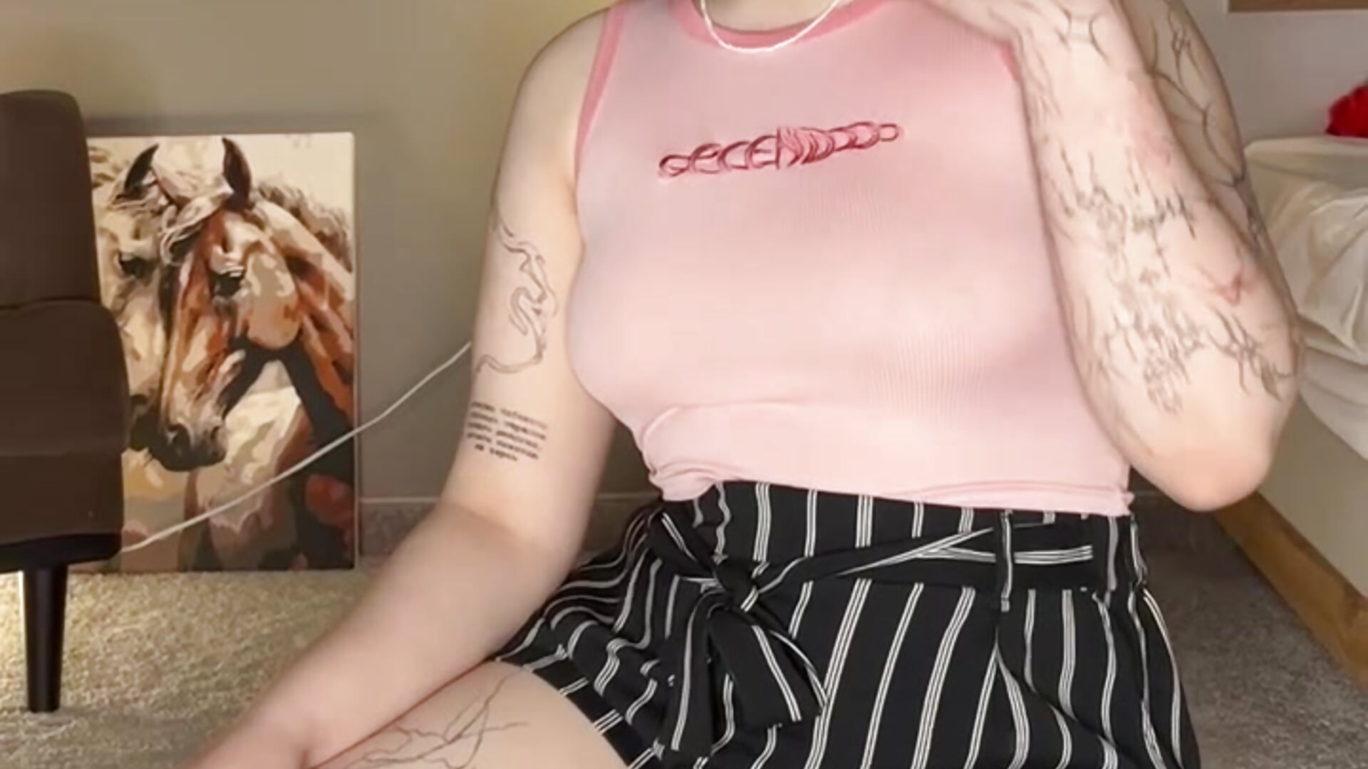 let's have fun together? - video by hey_tessa cam model