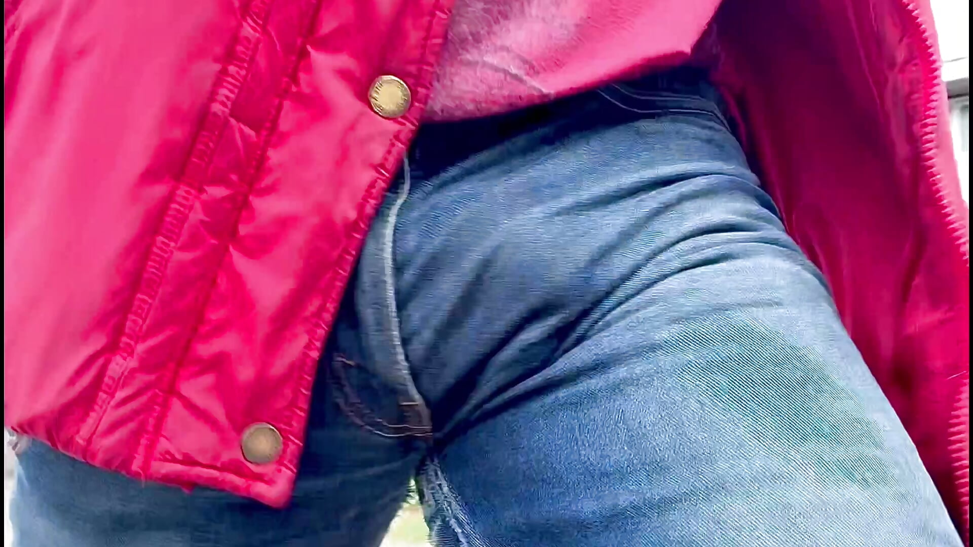 The sun chooses when to come out. But this bulge is always showing… - ক্যাম মডেল SirDaddylicious-এর ভিডিও