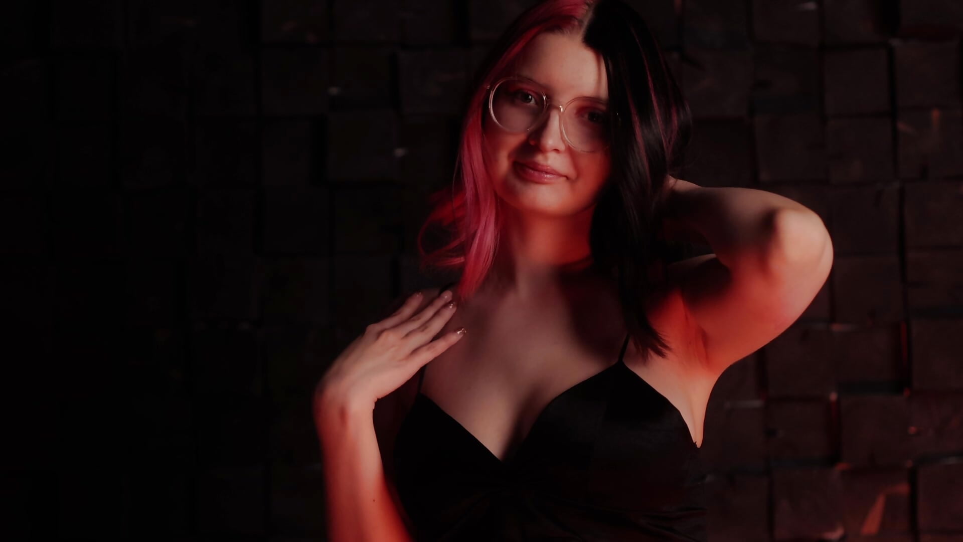 Touch me ❤️ - LindaGrant主播的视频