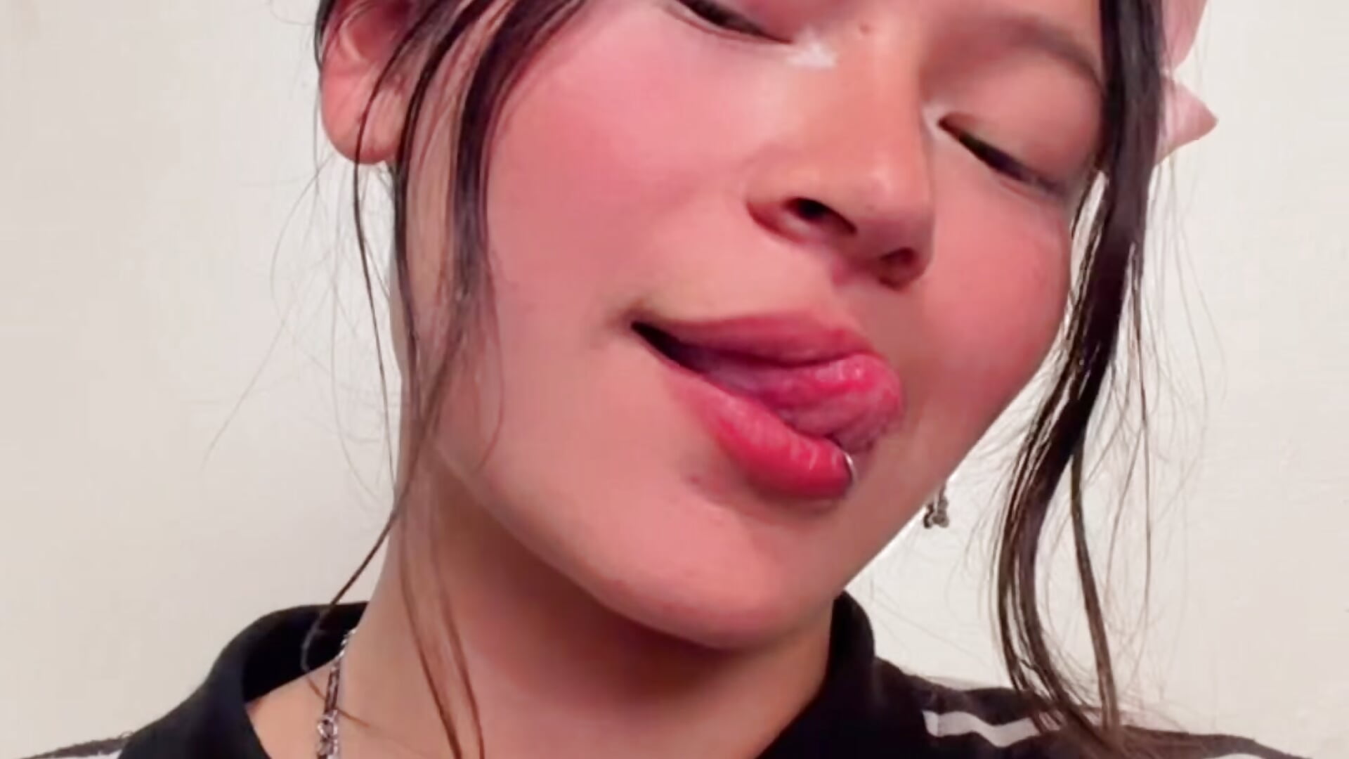 AFD12869-C65B-475A-815A-7BE98EC38781.mov - video by ninffa_18 cam model