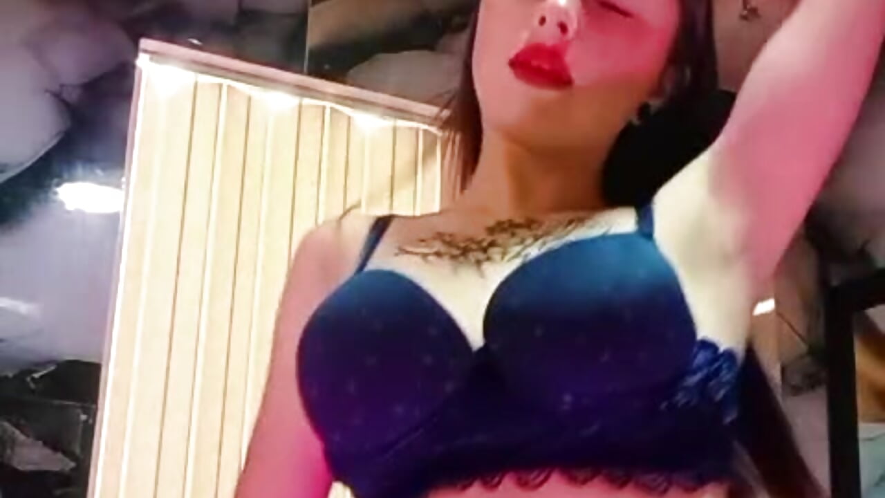 WhatsApp Video 2025-12-17 at 10,39,20 AM - video by _mery_23 cam model