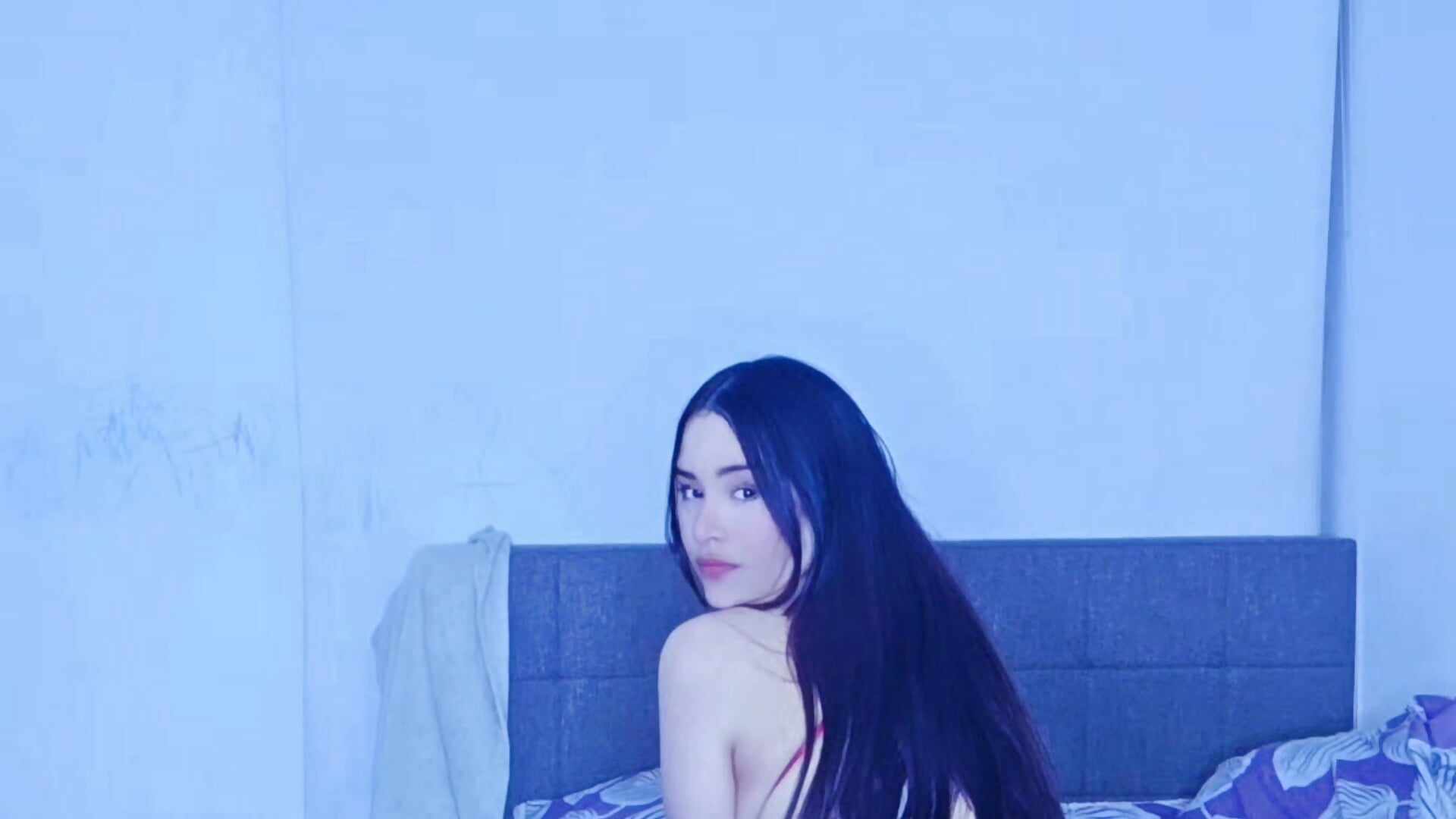 1000323468 - video by garitapk cam model