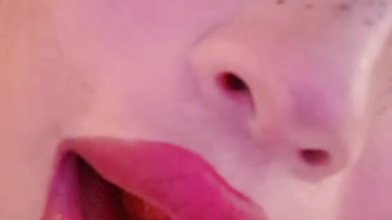 It is not suitable for the curious, only for those who dare.👅🔥 - video by IssaJones_