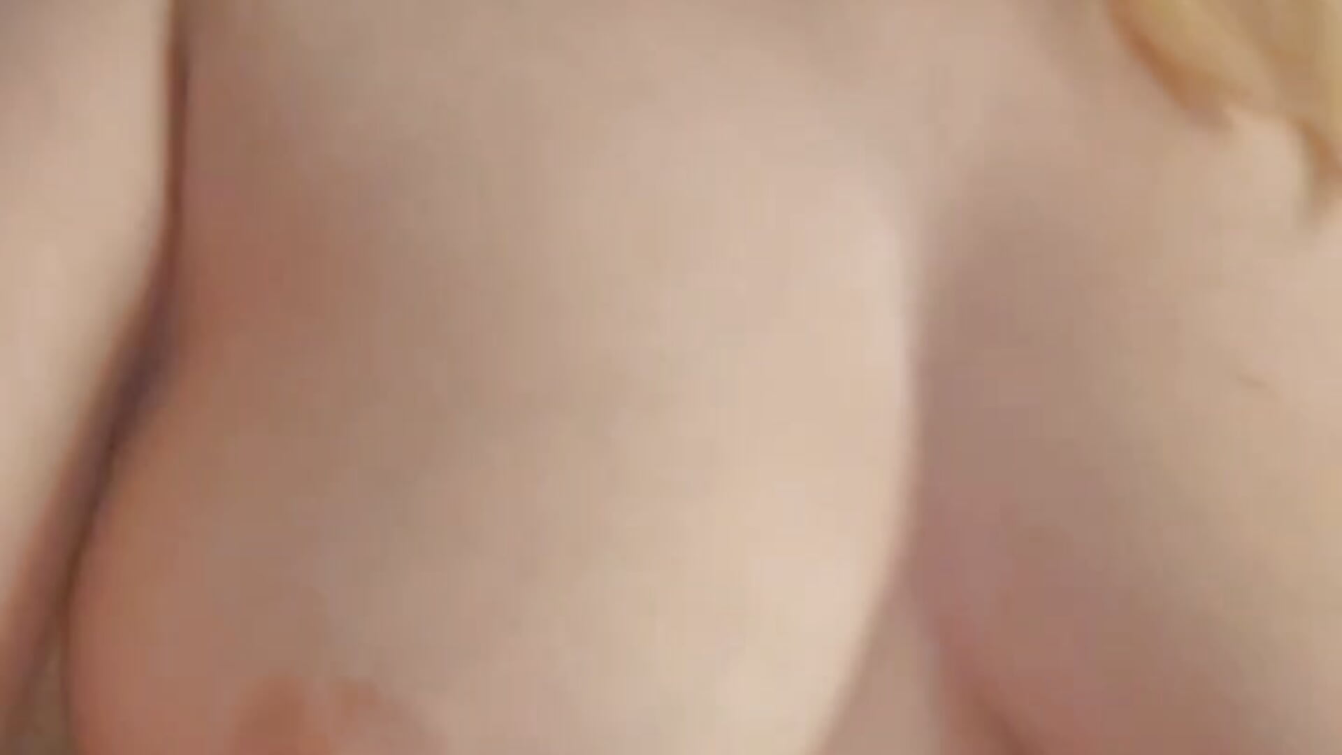 Cozy Room, Naughty Plans 🕯️🔥 - video by JenniDeep cam model