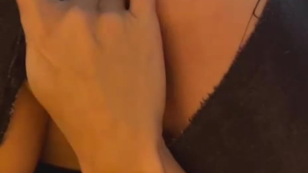 Are you here for your gold? 🌷💦 - video by lizzy_kane cam model