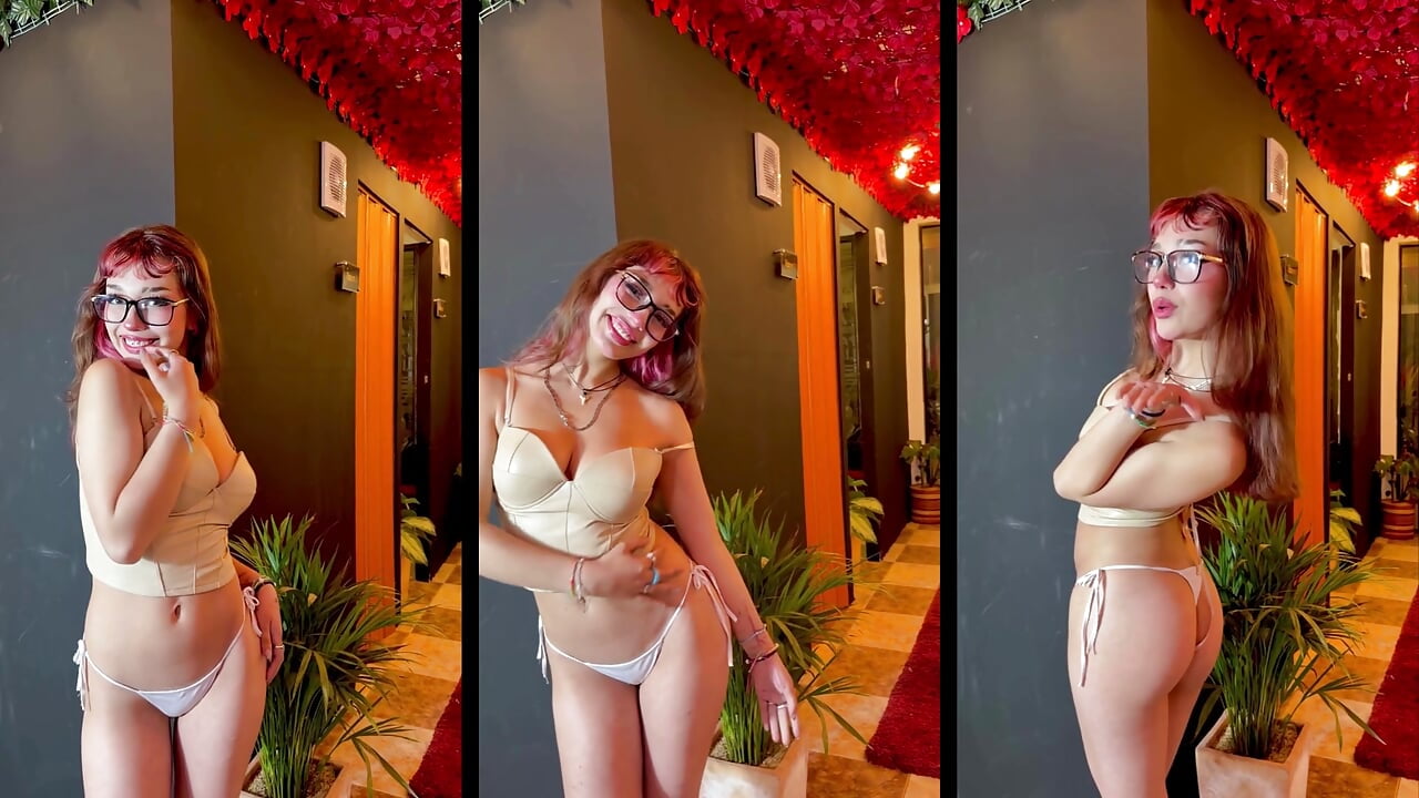 W E L C O M E - vídeo de la modelo de cam Laracooper_