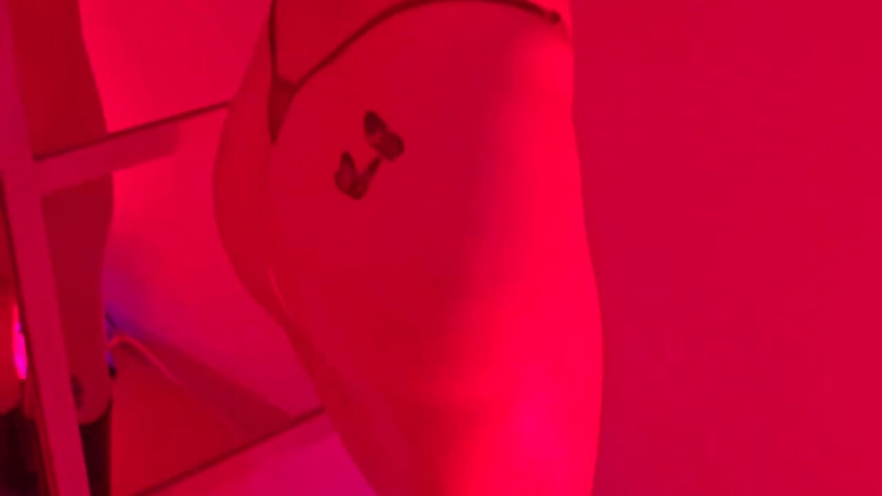 sexy red - video oleh model kamera Martina_077