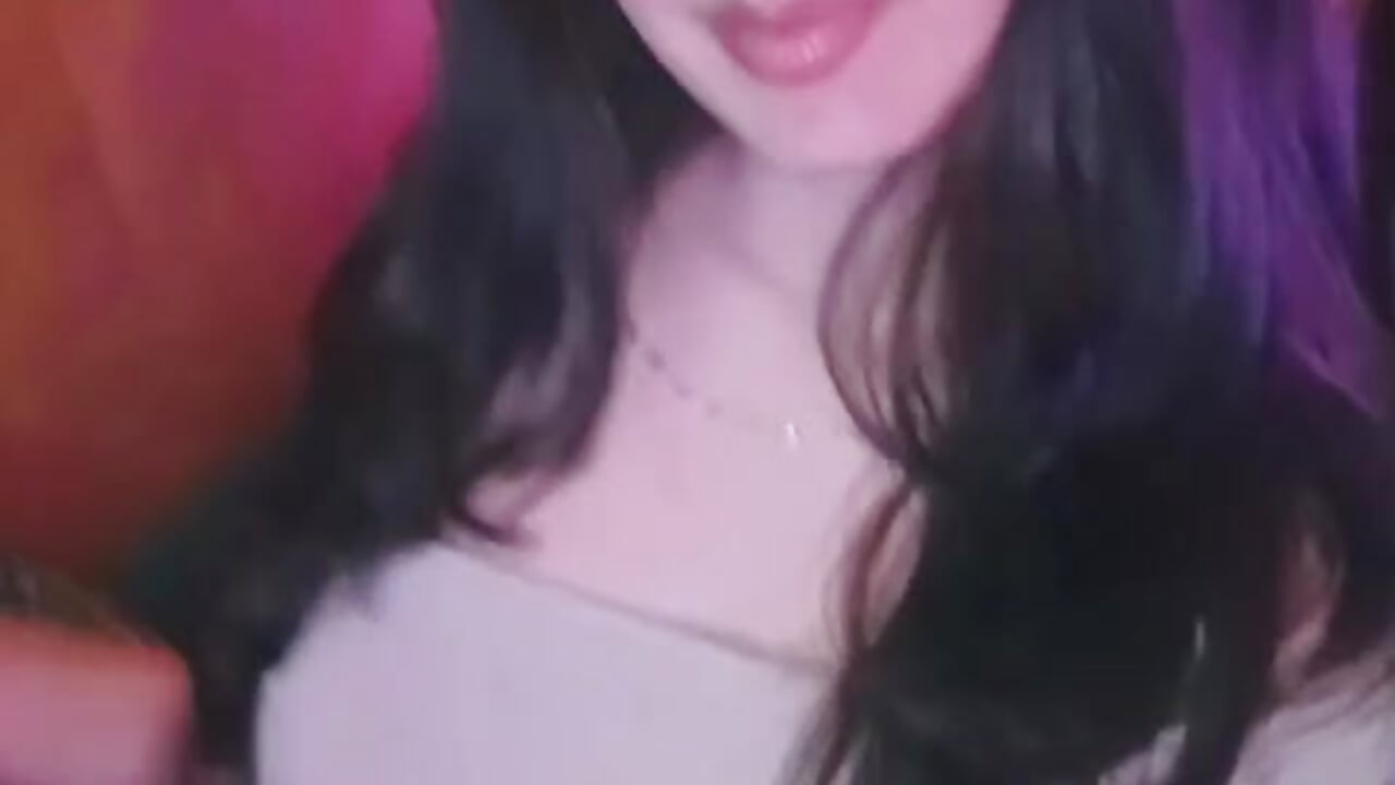 v5 - video by Valenxxdiaz cam model